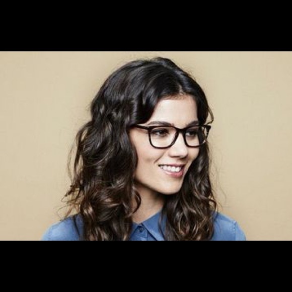 Warby Parker Women’s glasses in plum marble wood - Picture 5 of 6